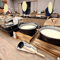 朝食ビュッフェ