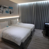 ツインルームに宿泊。部屋は広く快適だった