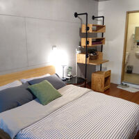 室内はリノベーションされていて快適に過ごすことができる