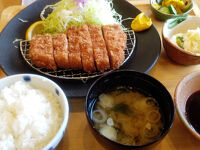 うんの