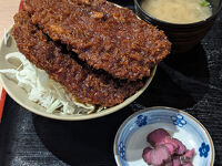 秩父わらじかつ亭