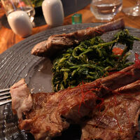 ラムチョップのスパイス使いが秀悦！