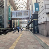 エルガーラ パサージュ広場