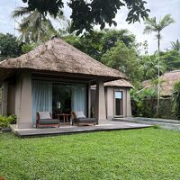 プール付きヴィラ