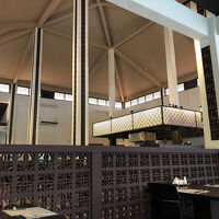 朝食会場のレストラン