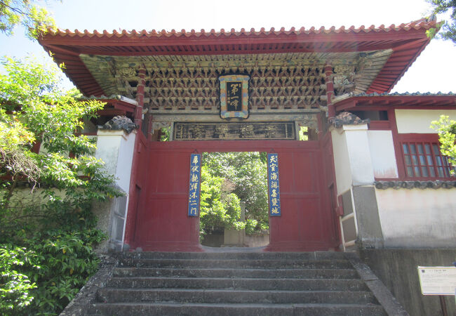 ■美品■大応国師と崇福寺 中国から運んだ材で建てた、長崎に現存する最古の寺院。国宝「崇