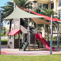 ドライエリアの遊具