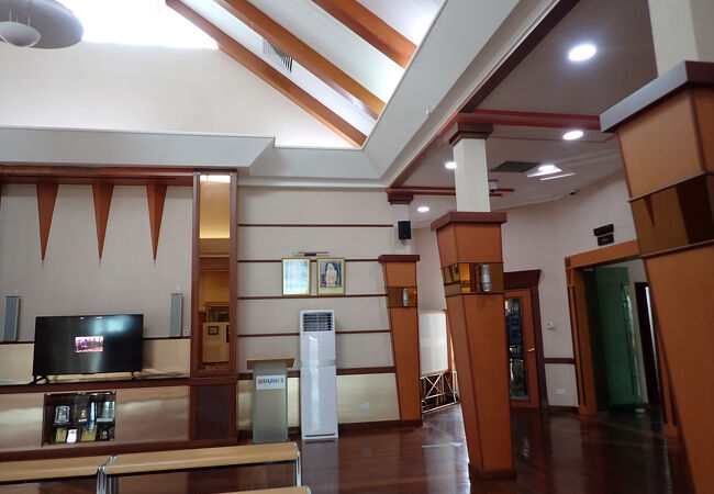 Kampong Ayer Cultural & Tourism Gallery