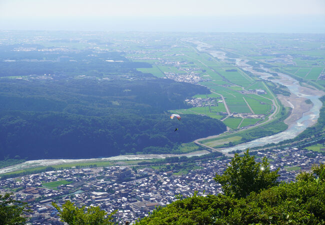 一番の見どころはやっぱり山頂エリアでしょう