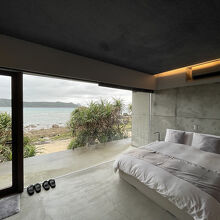 伝泊 The Beachfront MIJORA