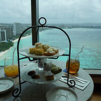 クラブルームのアフタヌーンティー