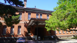 明治24年に建てられた旧第四高等中学校本館建物