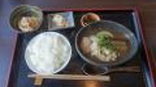 おおげさでない和食のお店。寺町といっても四条いり南。