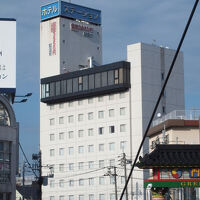 下関駅前のデッキからもよく見えて、わかりやすいです。