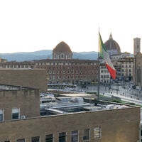 バルコニーからの眺め（昼）。ドゥオーモが見えて感動！