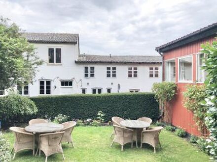 ホテル グドイェム 写真