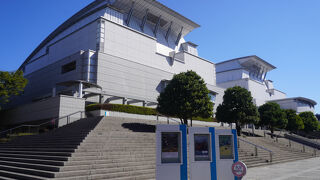 滋賀県立芸術劇場 びわ湖ホール