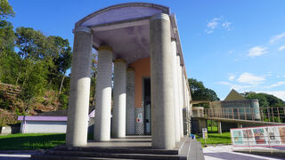 西脇市岡之山美術館