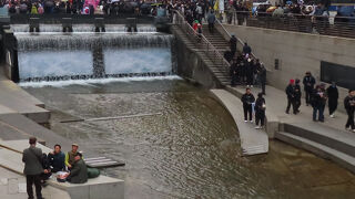 街の真ん中にある