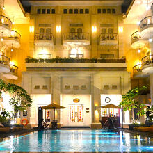 ザ フェニックス ホテル ジョグジャカルタ - ハンドリトゥン コレクション