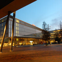 駅前で便利です