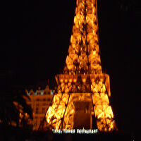 パリス エッフェル塔
