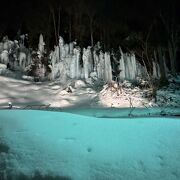 福地温泉 青だるライトアップ