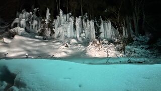 福地温泉 青だるライトアップ