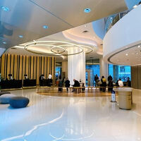 開放感のあるレセプションエリア