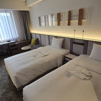 ベッドは寝やすいシモンズ