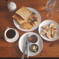 オーナーが部屋まで持ってきてくれました