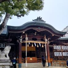 お百度参りで有名な石切神社