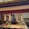 占い店が多い石切参道商店街