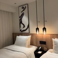 ベッドの高さが高くて、座って足を降ろすとつま先が届かなかった