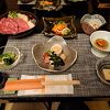 大自然の山中にある宿