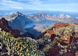 リンジャニ山