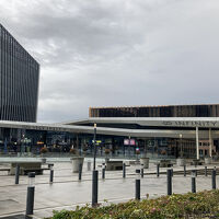 近くのショッピングセンター