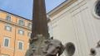 ミネルヴァ広場