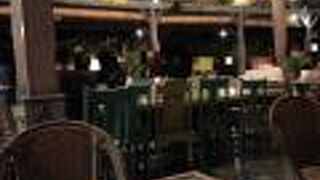 アディワナ リゾート ジェンバワン