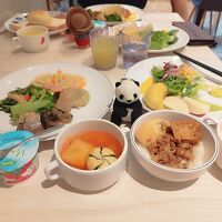 品数は日によって多少変わります。内容は日替わりで飽きることな