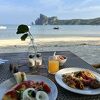 美味しい朝食と素晴らしいプール