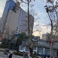 大通りから少し入ったところにあります