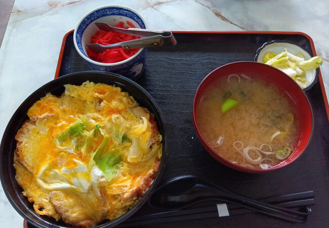 大衆食堂 つか勇