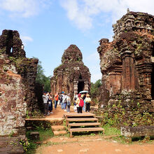 「グループB.C.D」