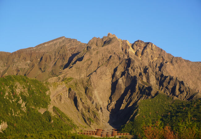 活発な火山活動で出来た正真正銘の危険な姿