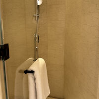 どのカテゴリーもシャワーブースとバスタブは別