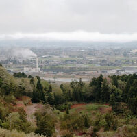 富山平野を一望