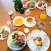 朝食