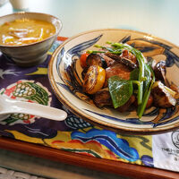 カフェメニューのグリーンカレーは絶品！