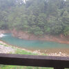 わきを流れる庄川が雰囲気よし